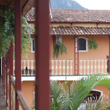 Recanto Das Abelhas - 300 M Do Centro Historico Hotel ทีราเดนเจส ภายนอก รูปภาพ