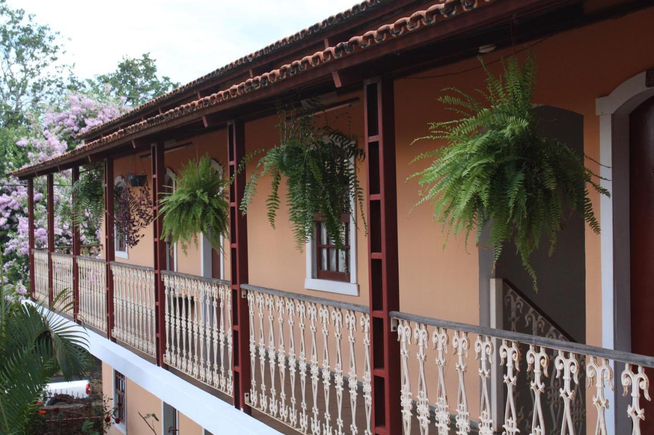 Recanto Das Abelhas - 300 M Do Centro Historico Hotel ทีราเดนเจส ภายนอก รูปภาพ